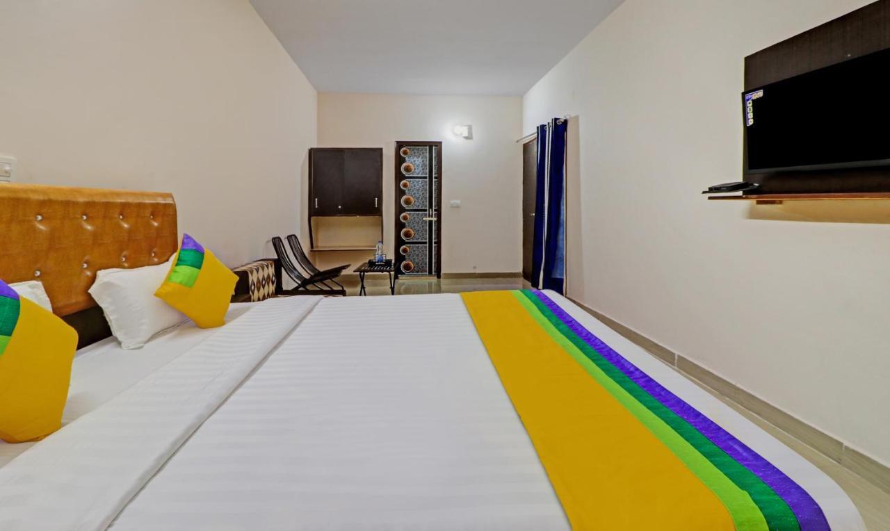 Itsy By Treebo - Divine Inn Chandīgarh Exterior foto